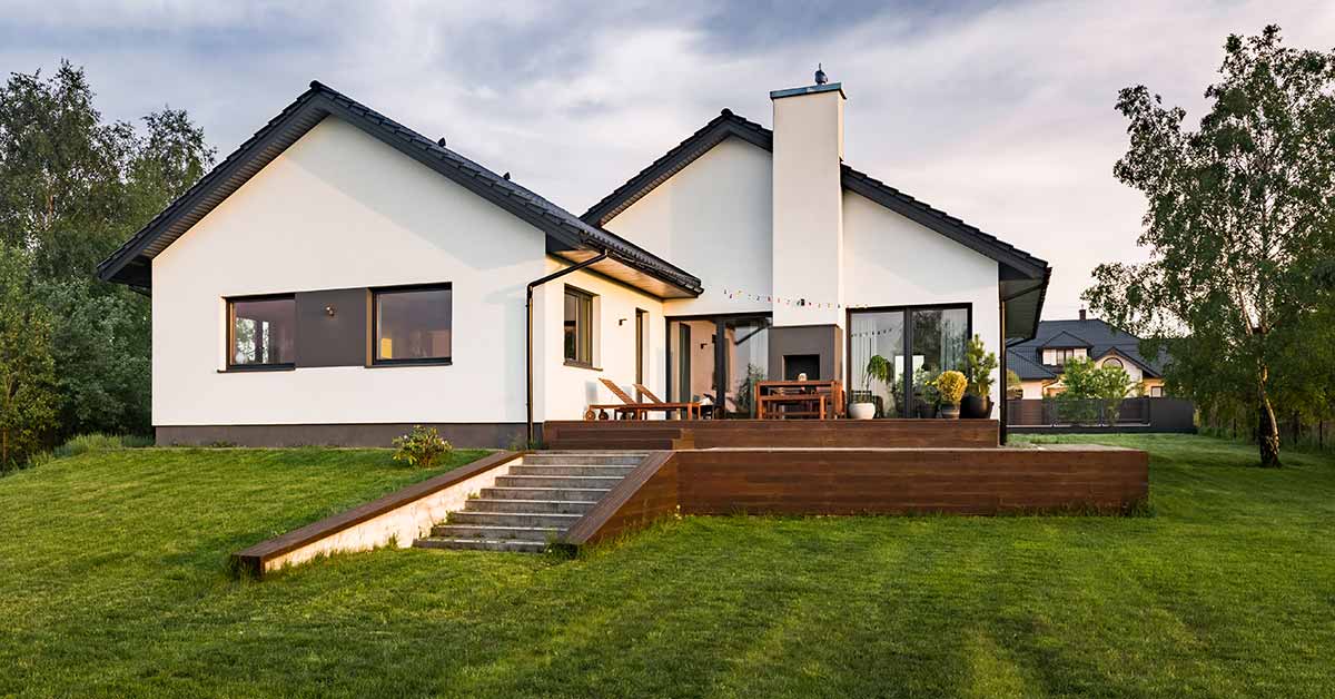 Fallende Immobilienpreise: Wann ist ein Hausverkauf sinnvoll?